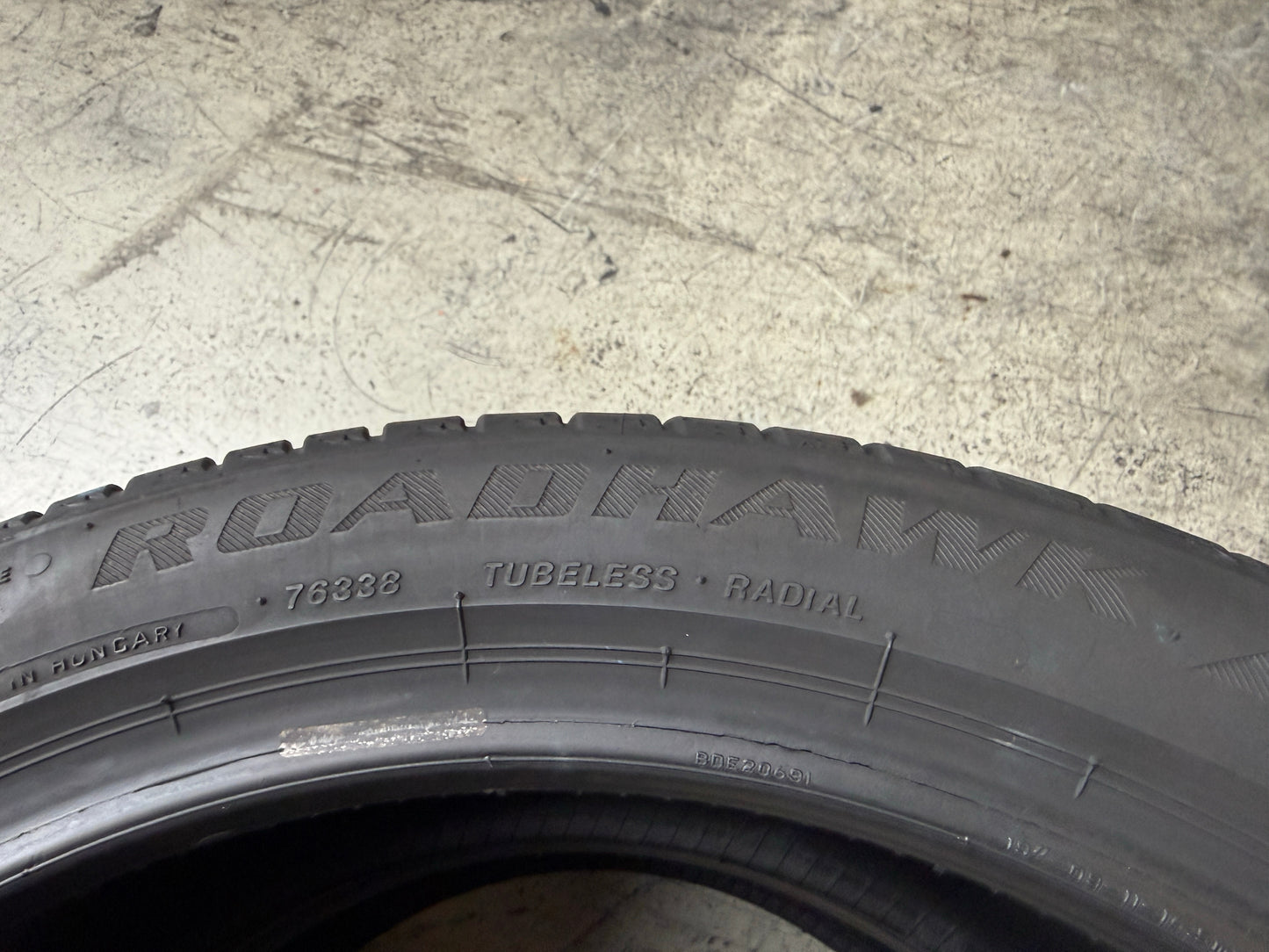 Usato: 2 Pneumatici Firestone Roadhawk 225/45R19 96Y XL Estive 90% Residui