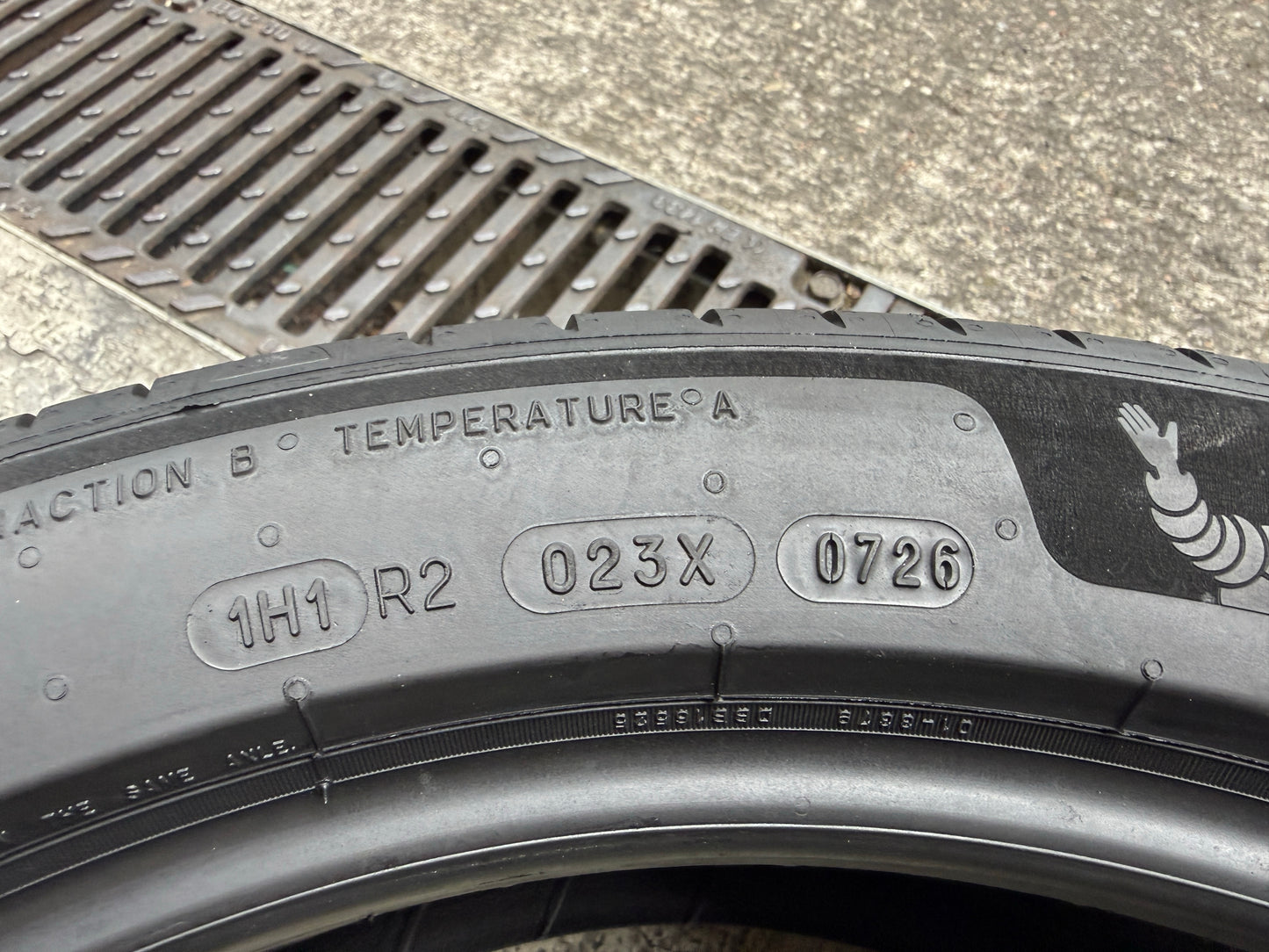 Usato: 4 Pneumatici Michelin e-Primacy 2 225/45R19 92V Estivi 95% residui DOT 2025 / 2026