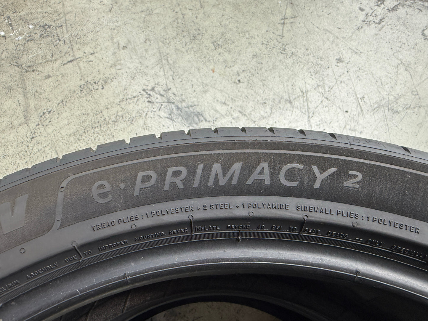 Usato: 2 Pneumatici Michelin Primacy 2 225/45R19 92V Estive 90% Residui DOT 2025