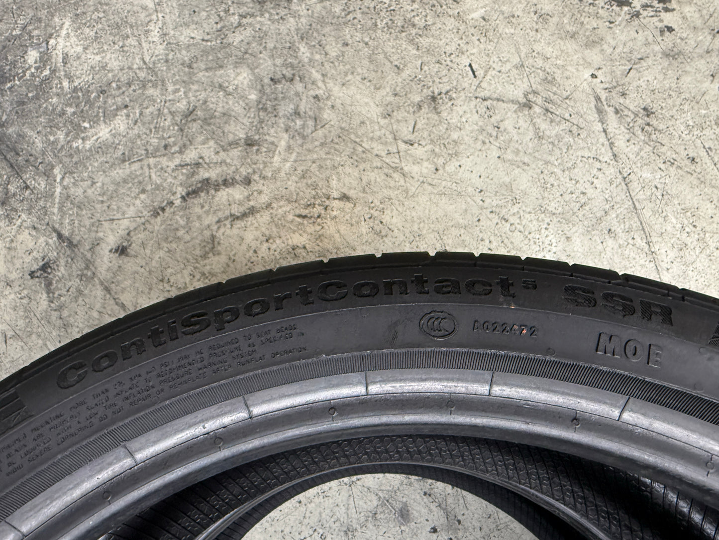 Usato: 2 Pneumatici Continental ContiSportContact 5 SSR MOE 255/35R19 96Y XL Estive 90% Residui