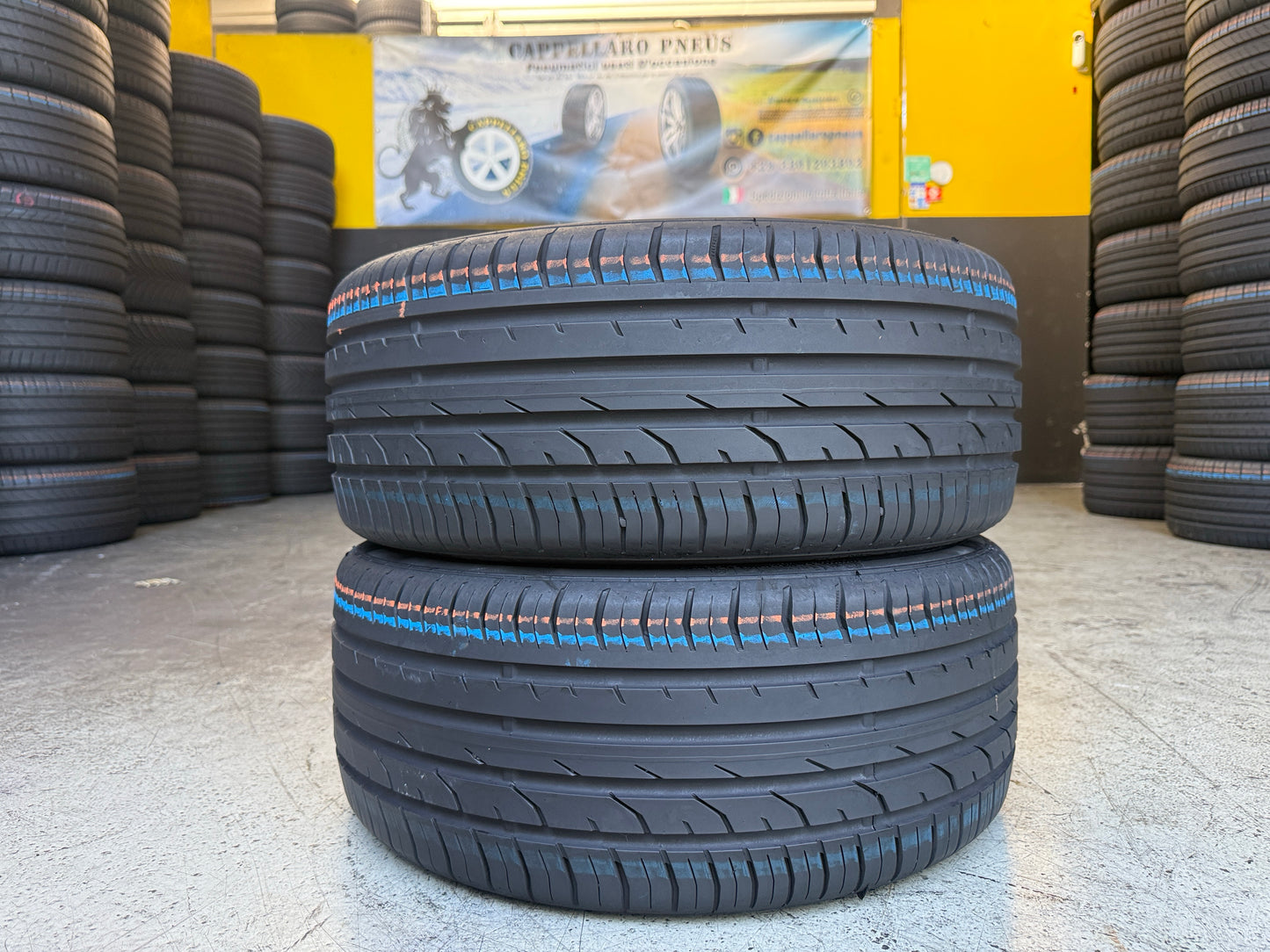 Usato: 2 Pneumatici Continental ContiPremiumContact 2 215/40R17 87Y XL Estive 90% Residui
