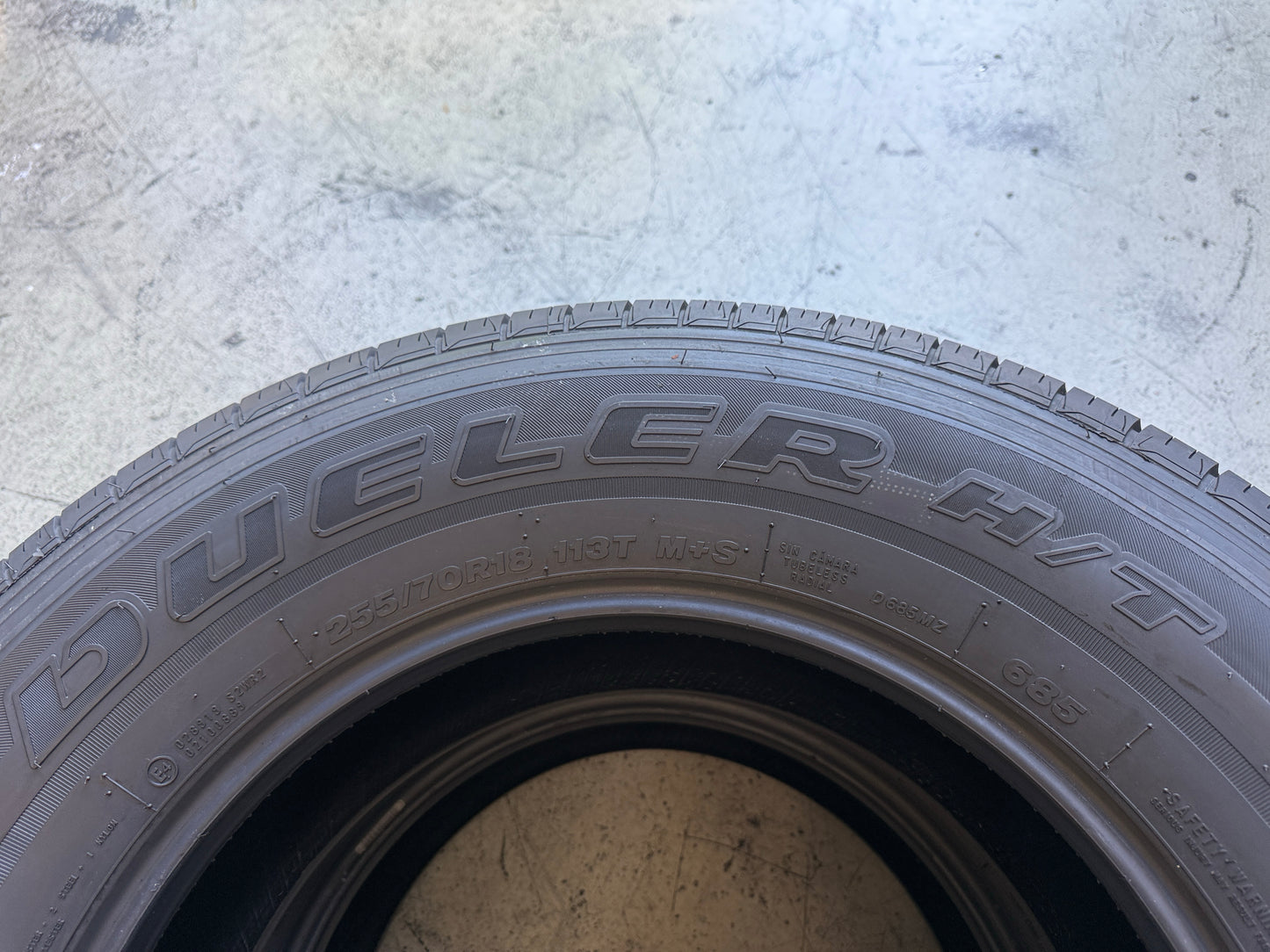 Nuovi/Demo: 2 Pneumatici Bridgestone Dueler H/T 255/70R18 113T Estivi