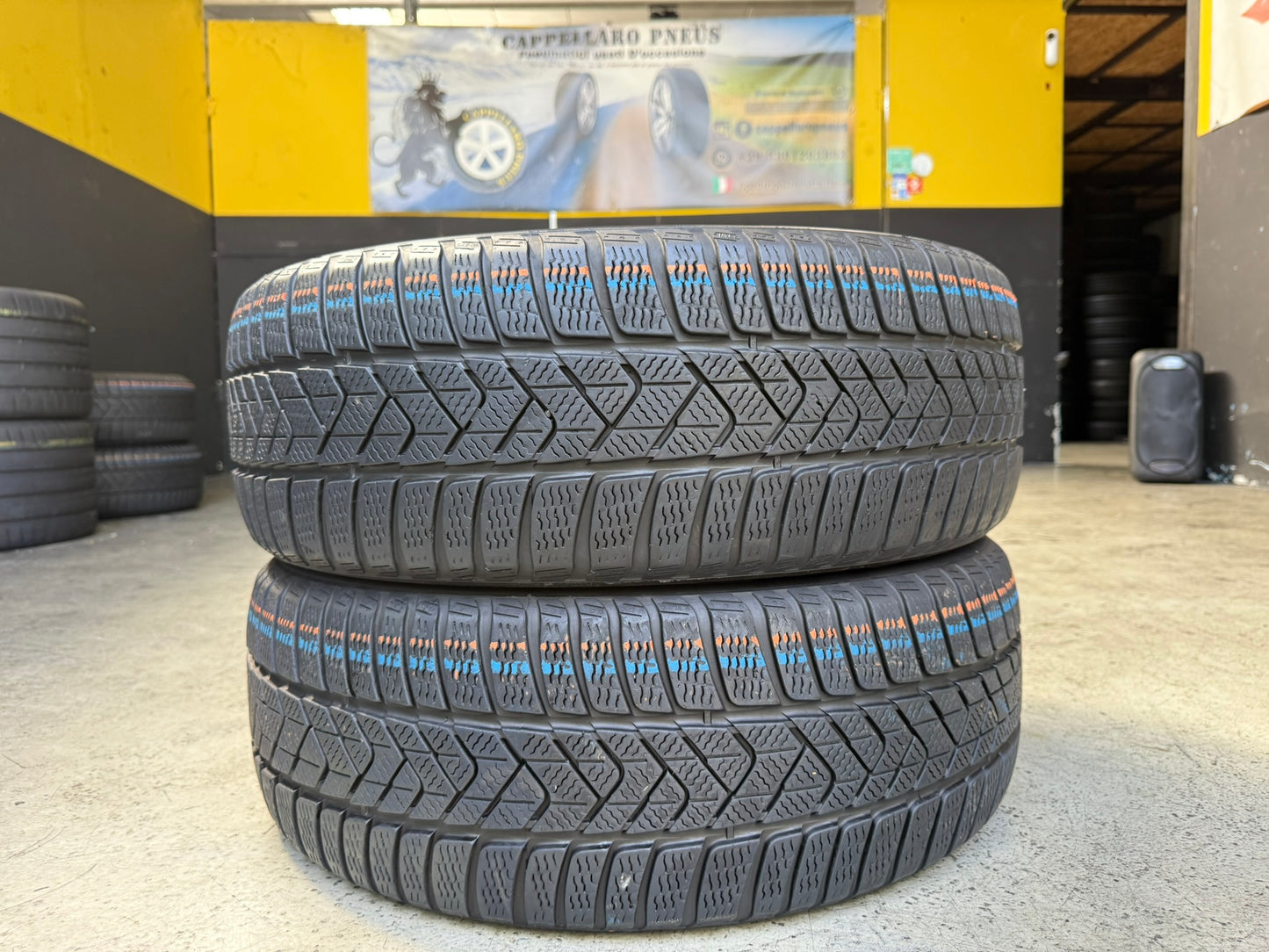 Usato: 2 Gomme 225/55R17 97H Pirelli Invernali 90% residui