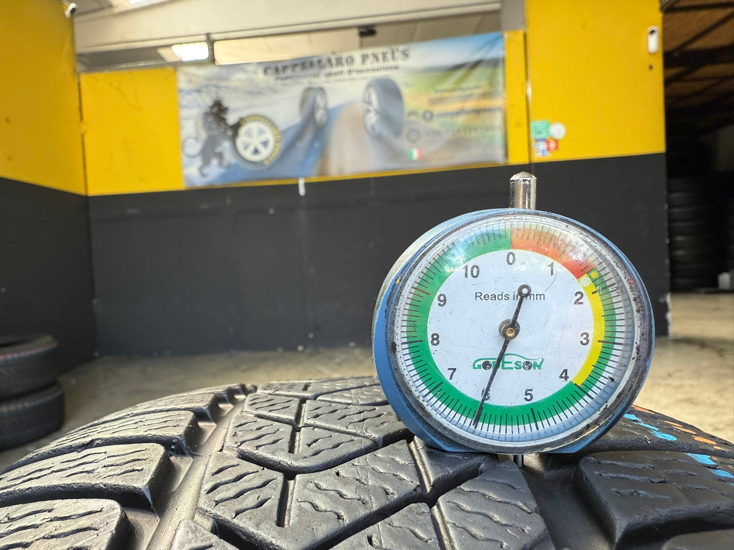 Usato: 2 Gomme 225/55R17 97H Pirelli Invernali 90% residui