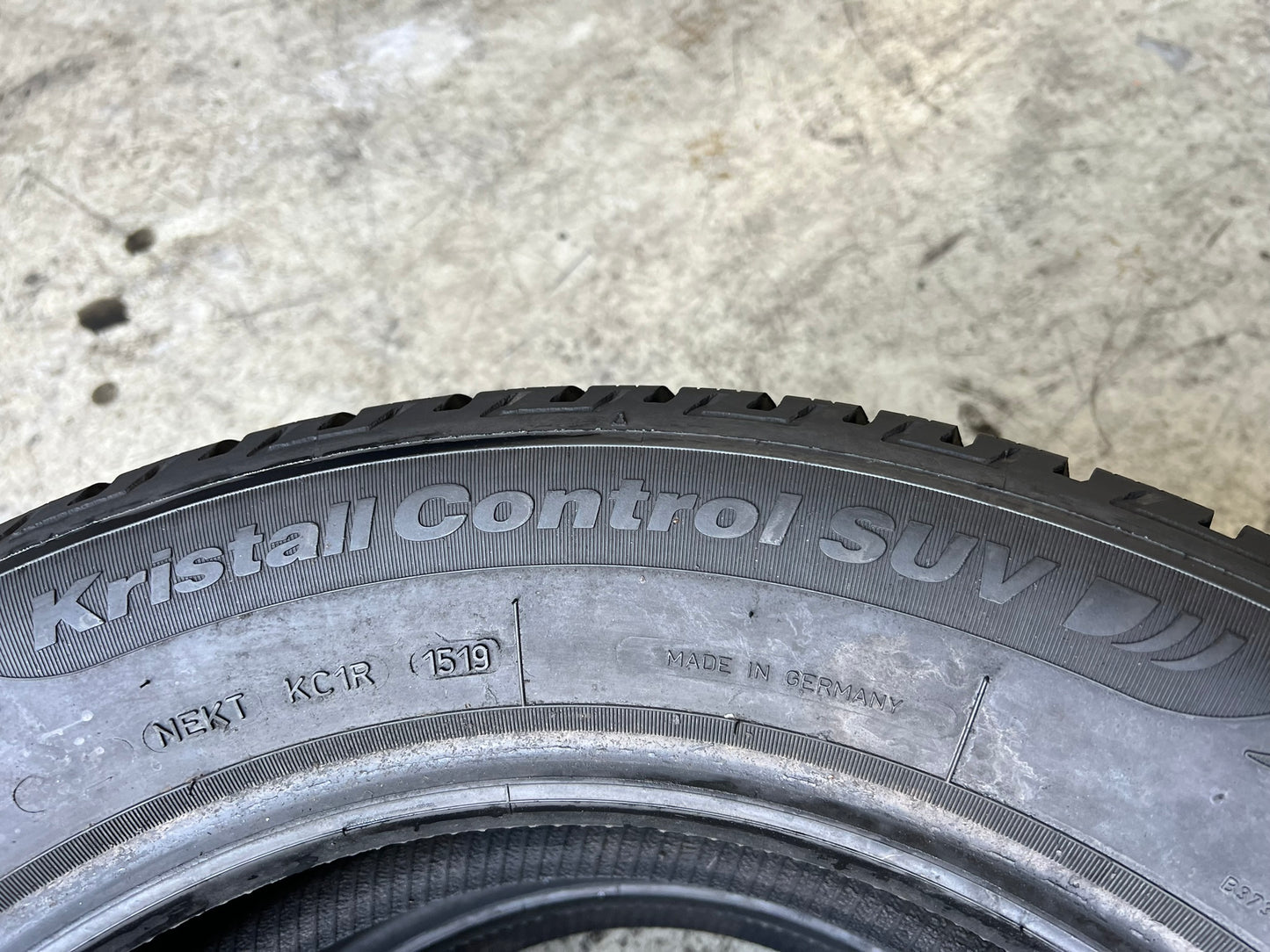 Usato: 2 Gomme 215/60R17 96H Fulda inverno 99% residui