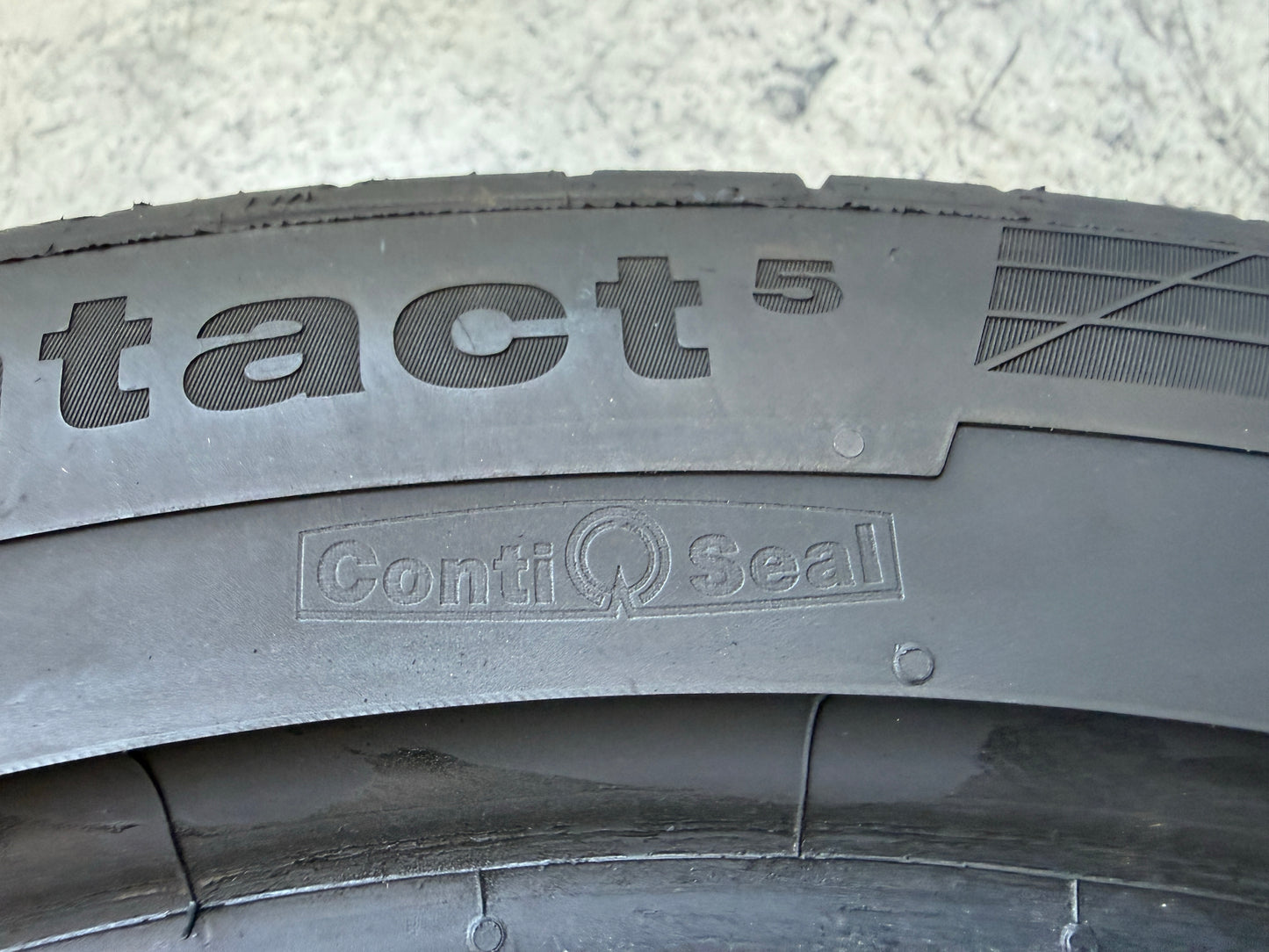 4 Pneumatici Continental ContiSportContact 5 ContiSeal 255/40R20 101V XL Estivi 85% residui