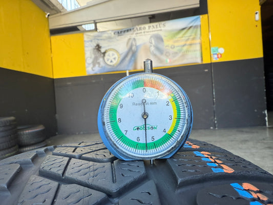 Usato: 2 Gomme 205/50R17 93V XL Pirelli Invernali 80% residui