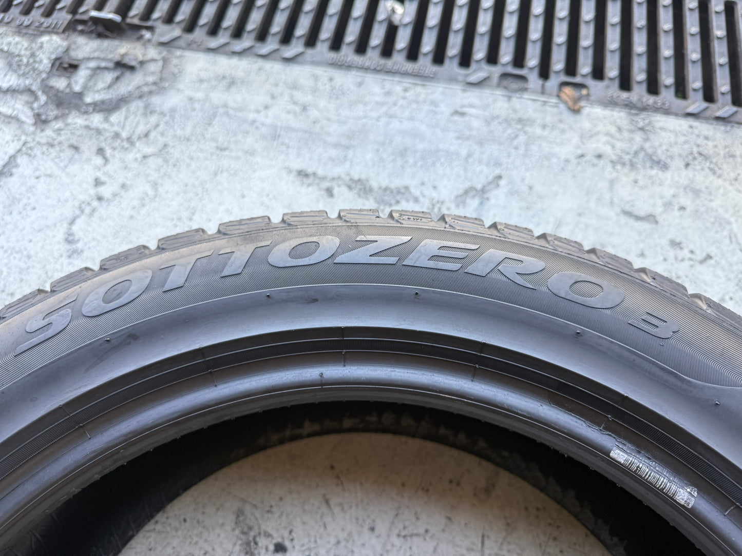 Usato: 4 Gomme 215/55R18 95H Pirelli Invernali 85% residui