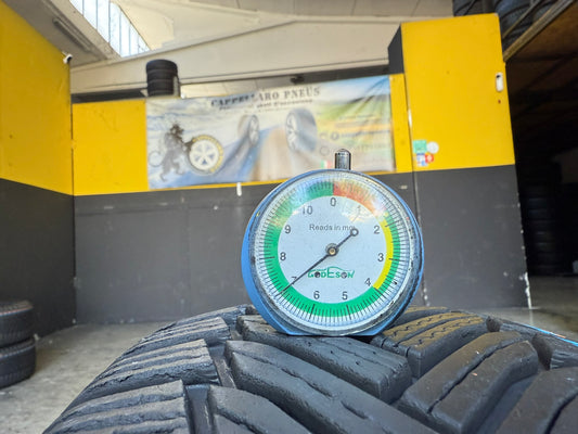 Usato: 2 Gomme 195/55R16 87H Michelin Invernale 95% residui