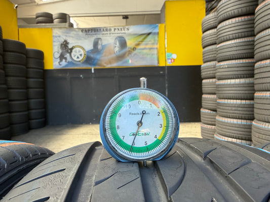Usato: 4 Pneumatici x2 Nexen + x2 Kumho 245/45R19 102W/Y XL Estivi 80-85% residui