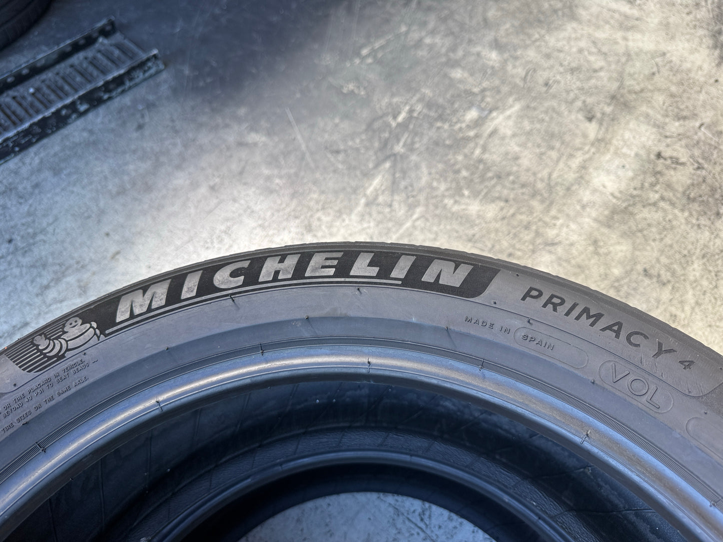 Usato: 2 Pneumatici Michelin Primacy 4 255/45R20 105V XL VOL Estivi 85% residui