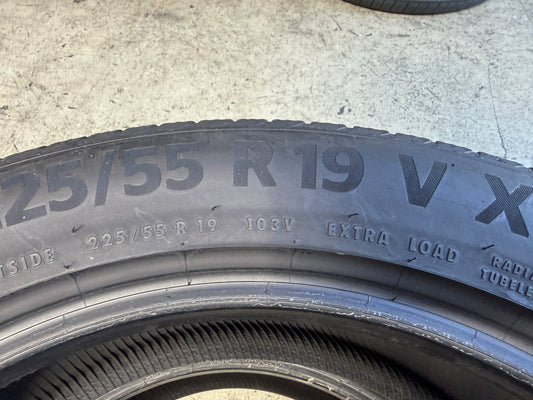 Usato: 2 Pneumatici Continental PremiumContact 6 225/55R19 103V XL Estivi 80% residui