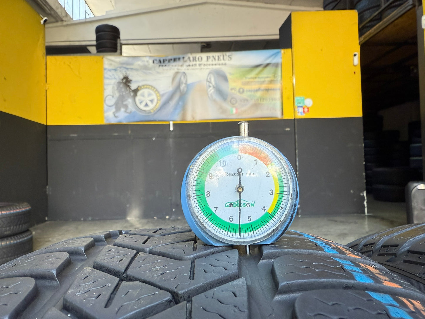 Usato: 4 Gomme 225/50R18 99H XL Pirelli Invernale 85-95% residui