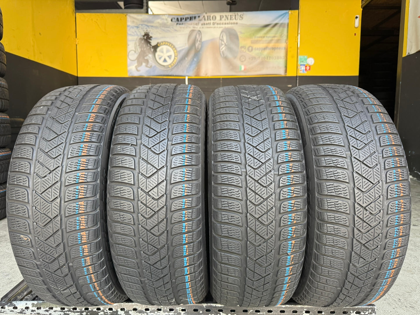 Usato: 4 Gomme 225/55R18 98H Pirelli Invernale 85% residui