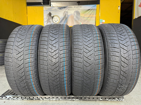 Usato: 4 Gomme 235/55R18 104H XL Pirelli Invernale 80% residui