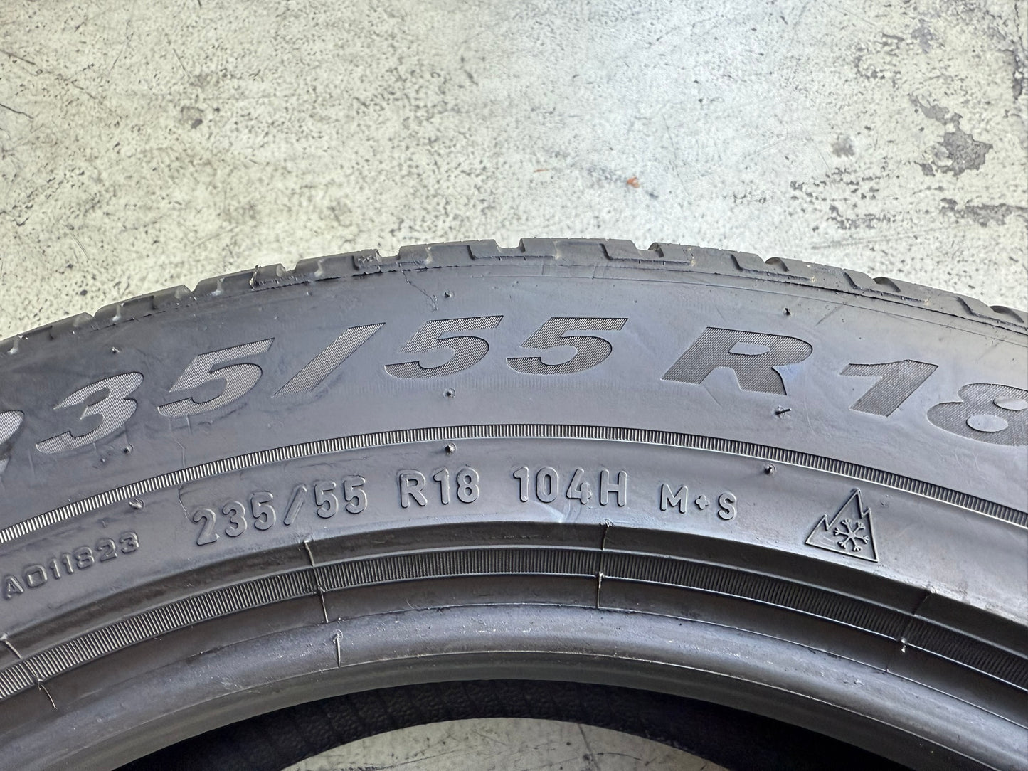Usato: 4 Gomme 235/55R18 104H XL Pirelli Invernale 80% residui
