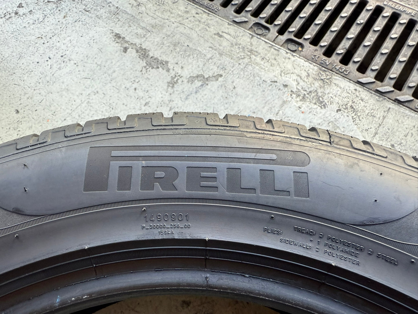 Usato: 4 Gomme 235/55R18 104H XL Pirelli Invernale 80% residui
