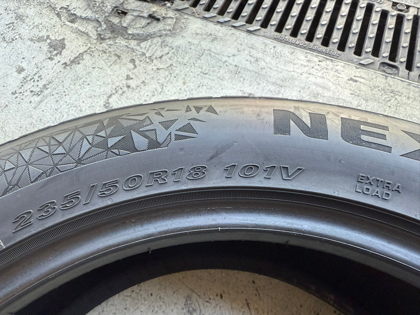 Usato: 4 Gomme 235/50R18 101V XL Nexen Invernale 98% residui
