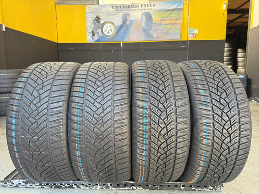 Usato: 4 Gomme 225/40R19 93W XL + 255/35R19 96V XL Goodyear Invernale 85-95% residui