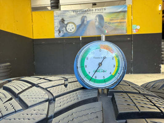 Usato: 4 Gomme 245/45R20 103V XL + 275/40R20 106V XL Goodyear Invernale 90-95% residui