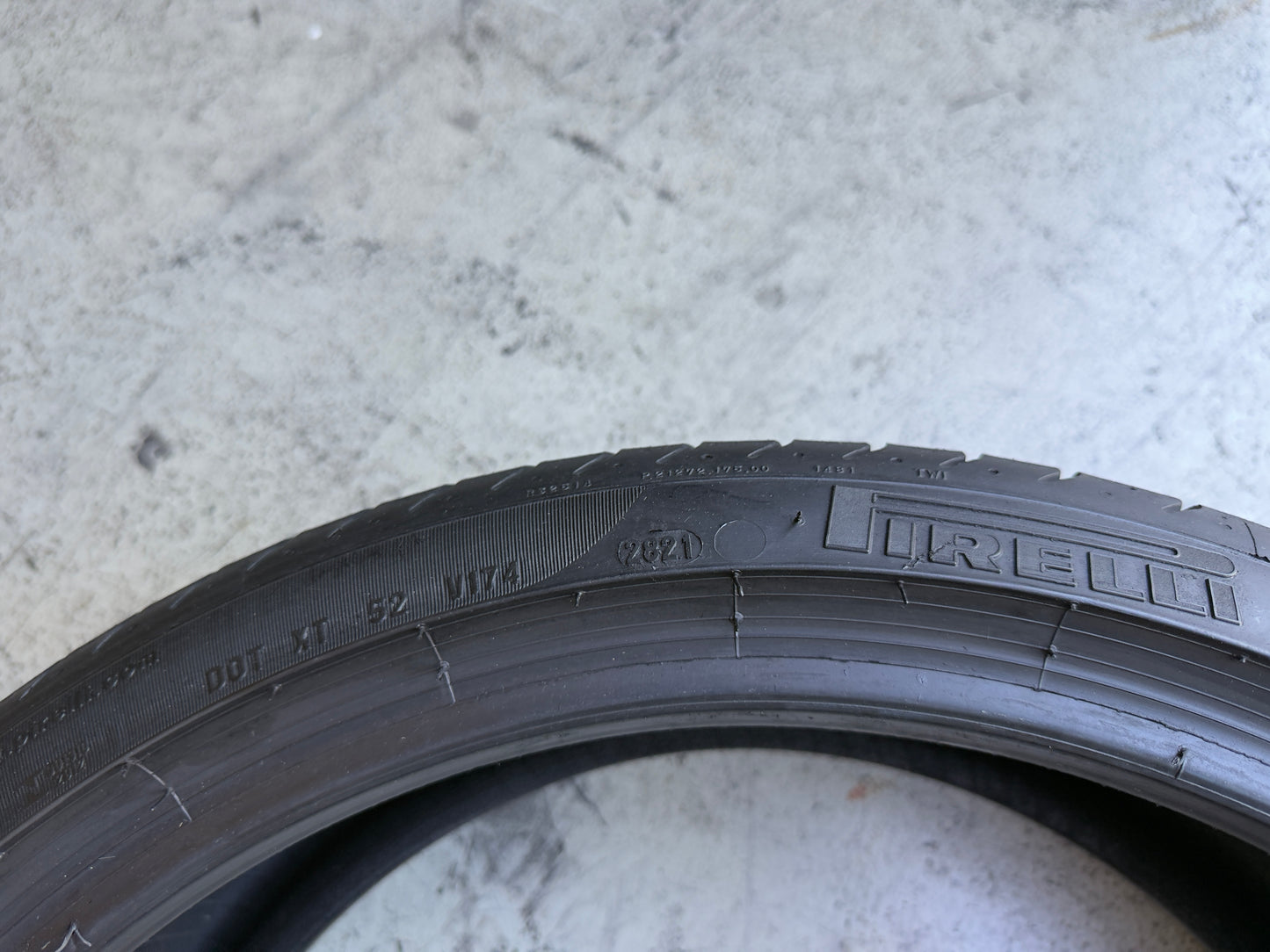 Usato: 4 Pneumatici Pirelli P Zero 245/35R20 91Y Estivi 85% residui