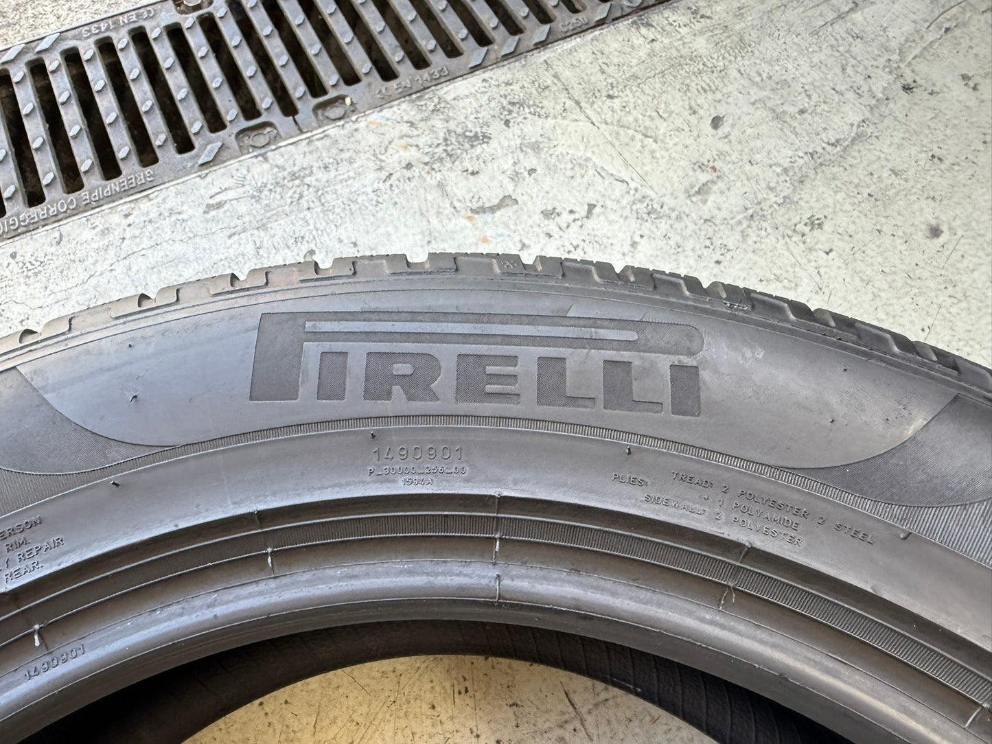 Usato: 4 Gomme 235/55R18 104H XL Pirelli Invernale 80% residui