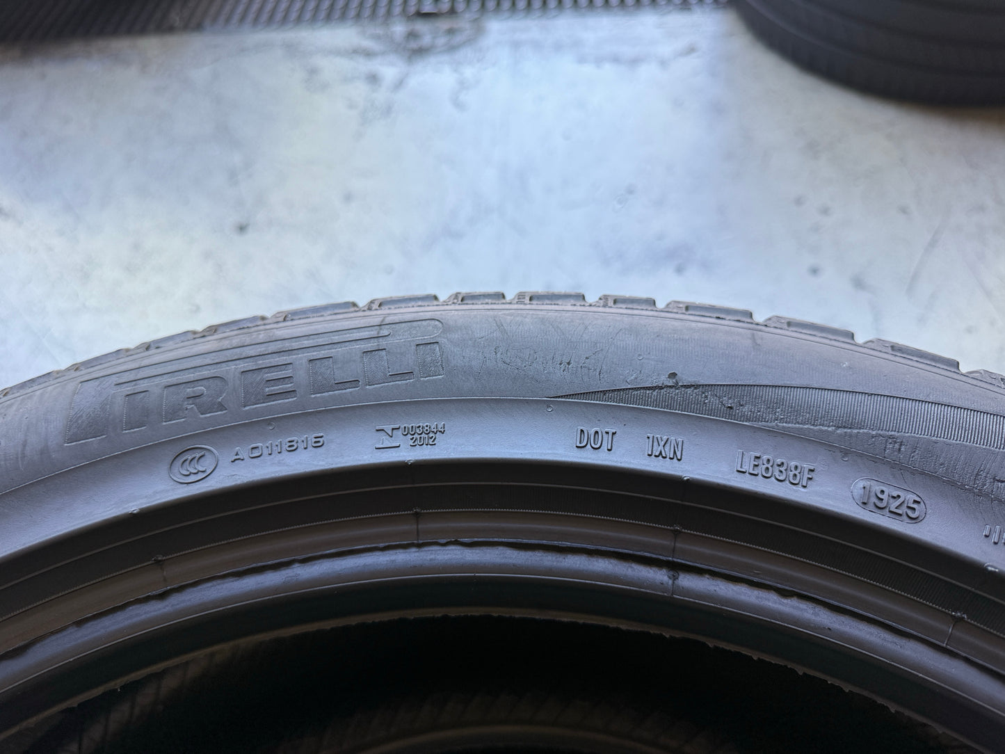 Usato: 2 Pneumatici Pirelli Scorpion Zero All Season 285/45R22 114Y XL M+S PNCS LR 85% residui