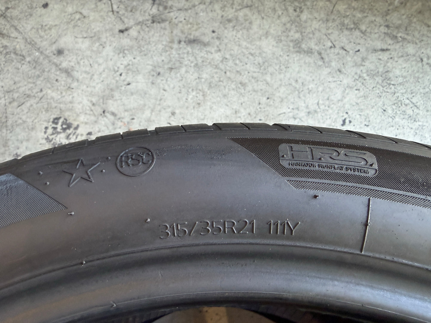 Usato: 2 Pneumatici Hankook Ventus S1 evo3 SUV 315/35R21 111Y XL Runflat BMW * Estivi 85% residui