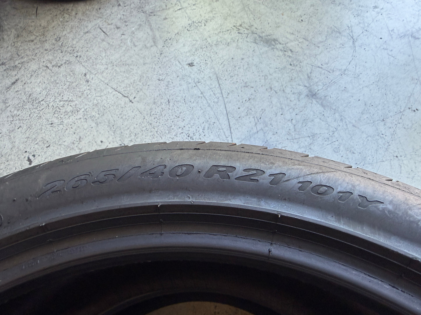 Usato: 2 Pneumatici Pirelli P Zero 265/40R21 101Y Estivi 90% residui