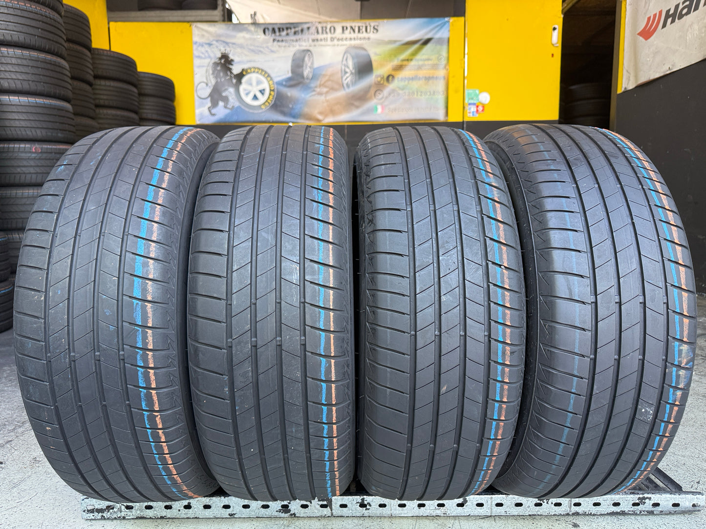 Usato: 4 Pneumatici Firestone Roadhawk 2 Enliten 235/55R19 105W XL Estivi 90% residui