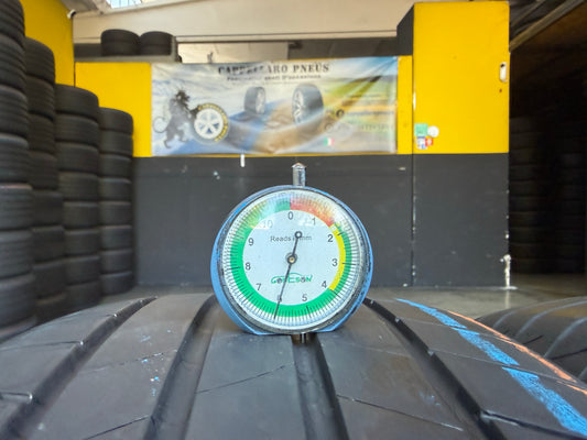 Usato: 4 Pneumatici Firestone Roadhawk 2 Enliten 235/55R19 105W XL Estivi 90% residui