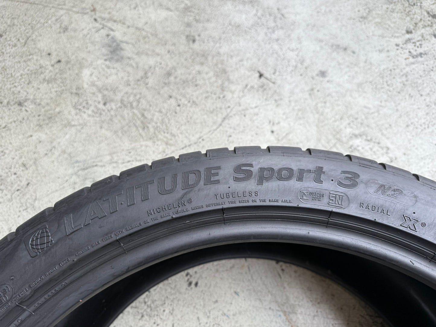 Usato: 4 Gomme 265/40R21 101Y + 295/35R21 103Y Michelin Estive 85% residui