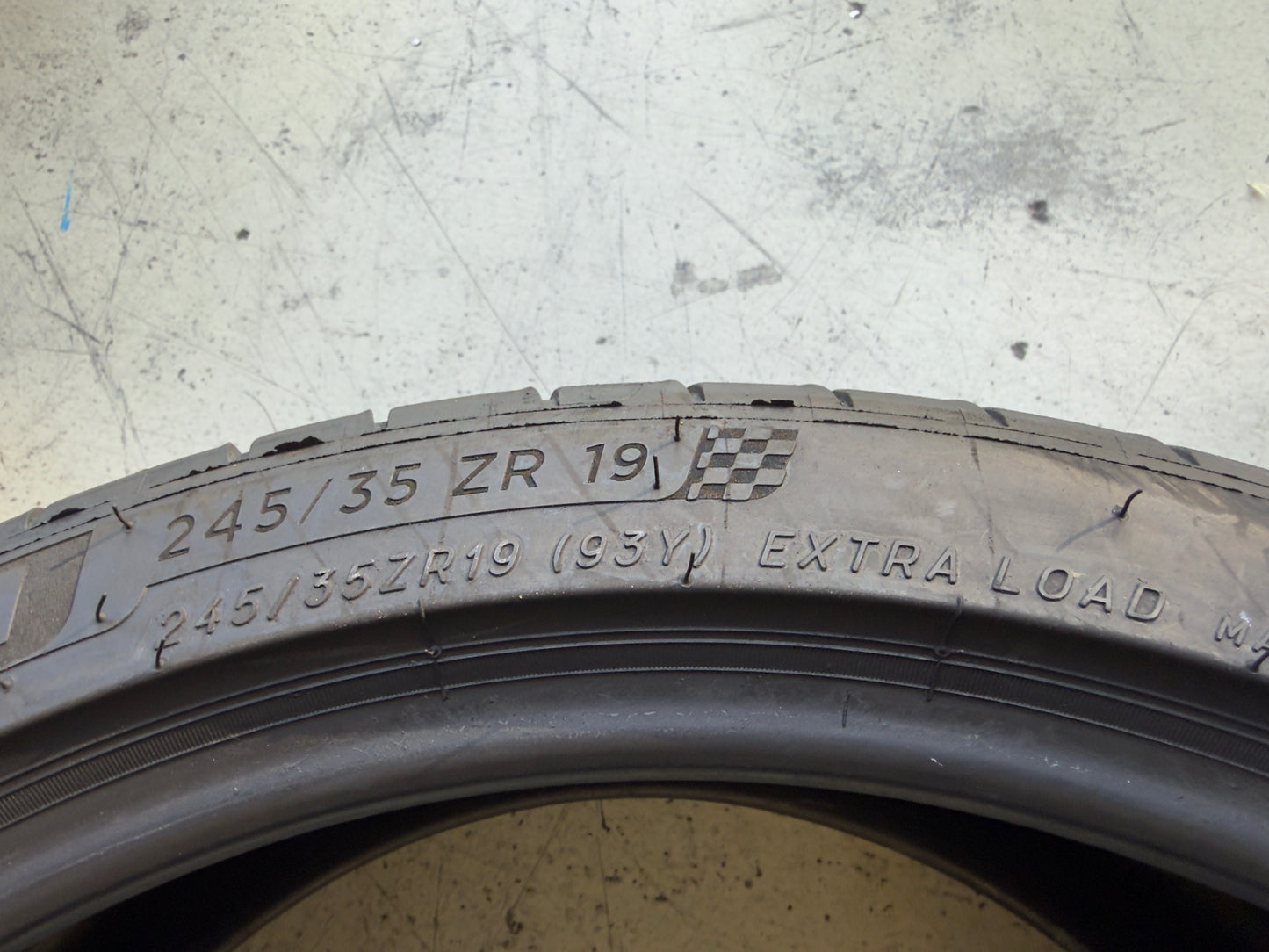 Usato: 4 Pneumatici Michelin Pilot Sport 4 S 245/35R19 93Y XL Estivi 90% residui