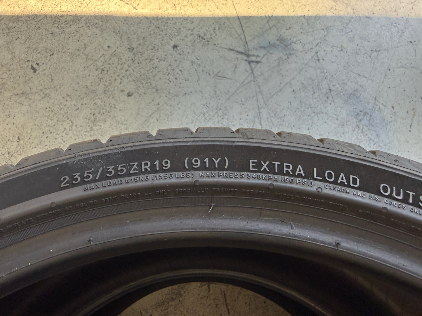 Usato: 2 Pneumatici Michelin Pilot Sport 5 235/35R19 91Y XL Estivi 85% residui