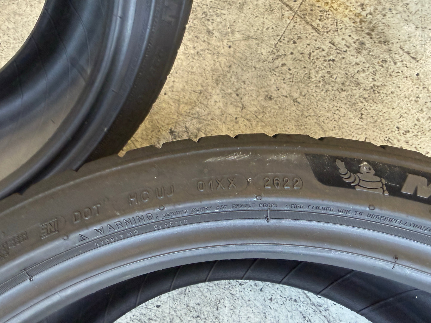 Usato: 2 Pneumatici Michelin Pilot Sport 5 225/40R19 93Y XL Estivi 85% residui