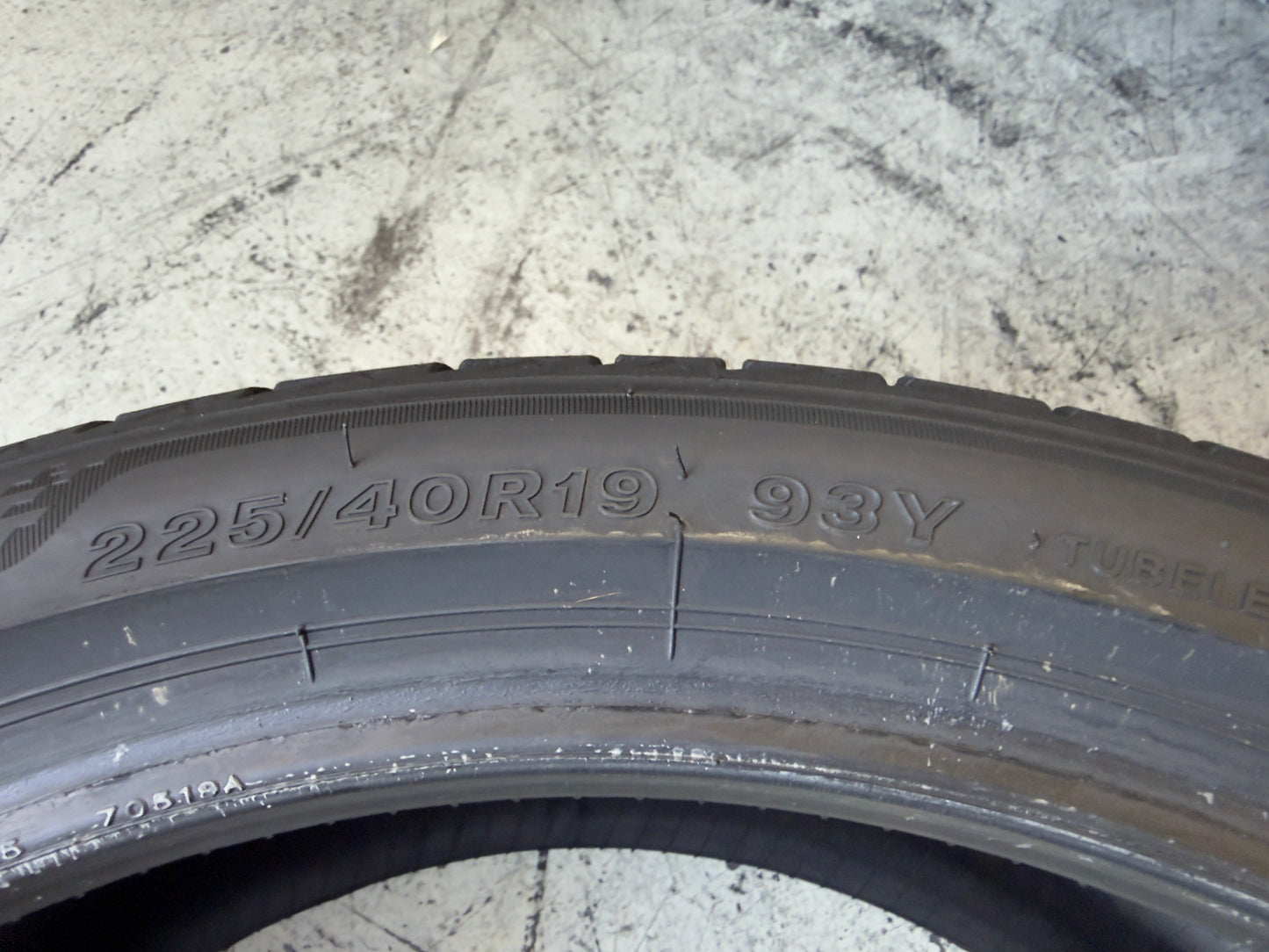 Usato: 4 Pneumatici Bridgestone Turanza T005 225/40R19 93Y XL Estivi 85% residui Runflat