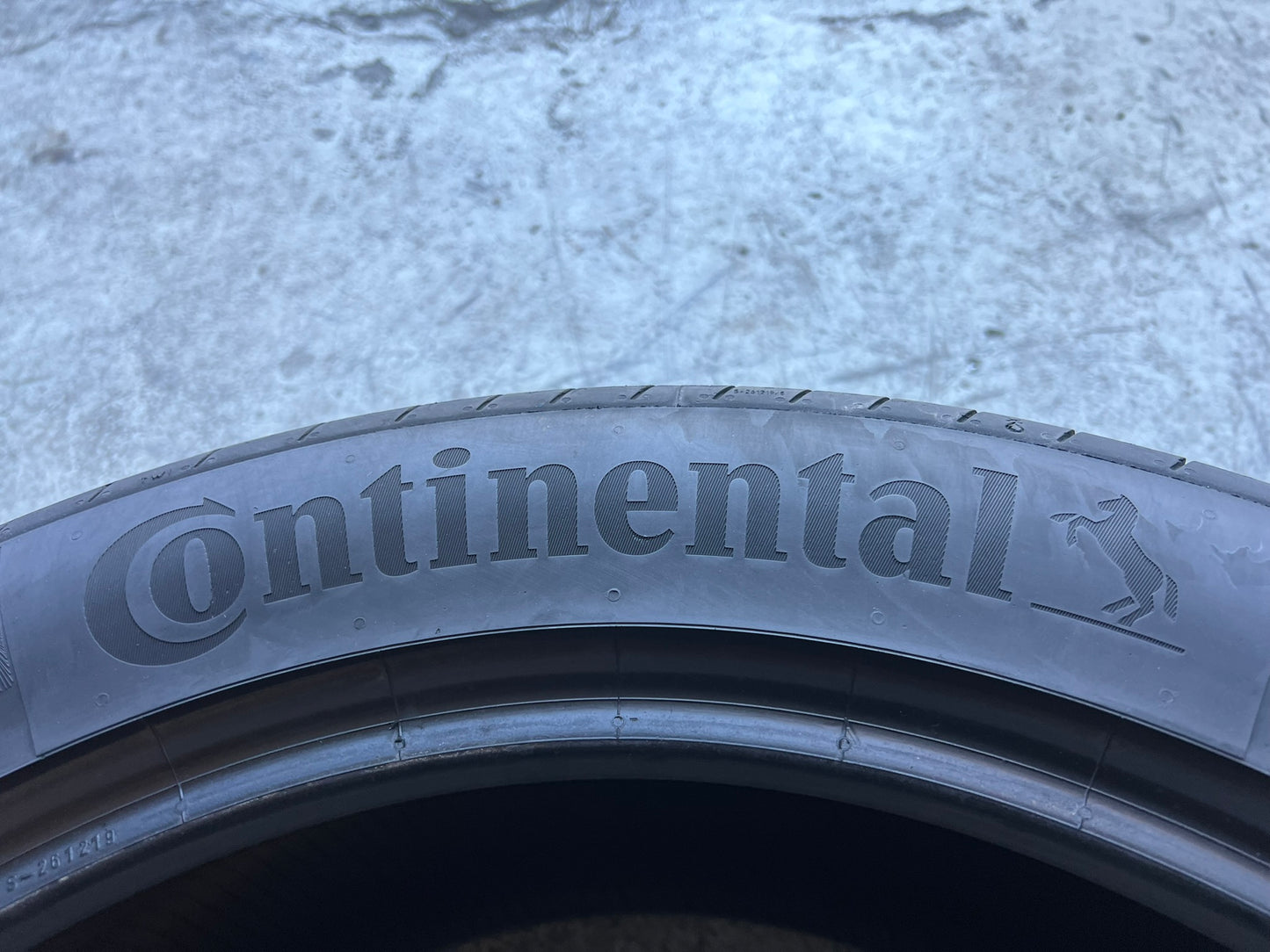 Usato: 4 Gomme 255/45R20 105H XL Continental estive 80% residui