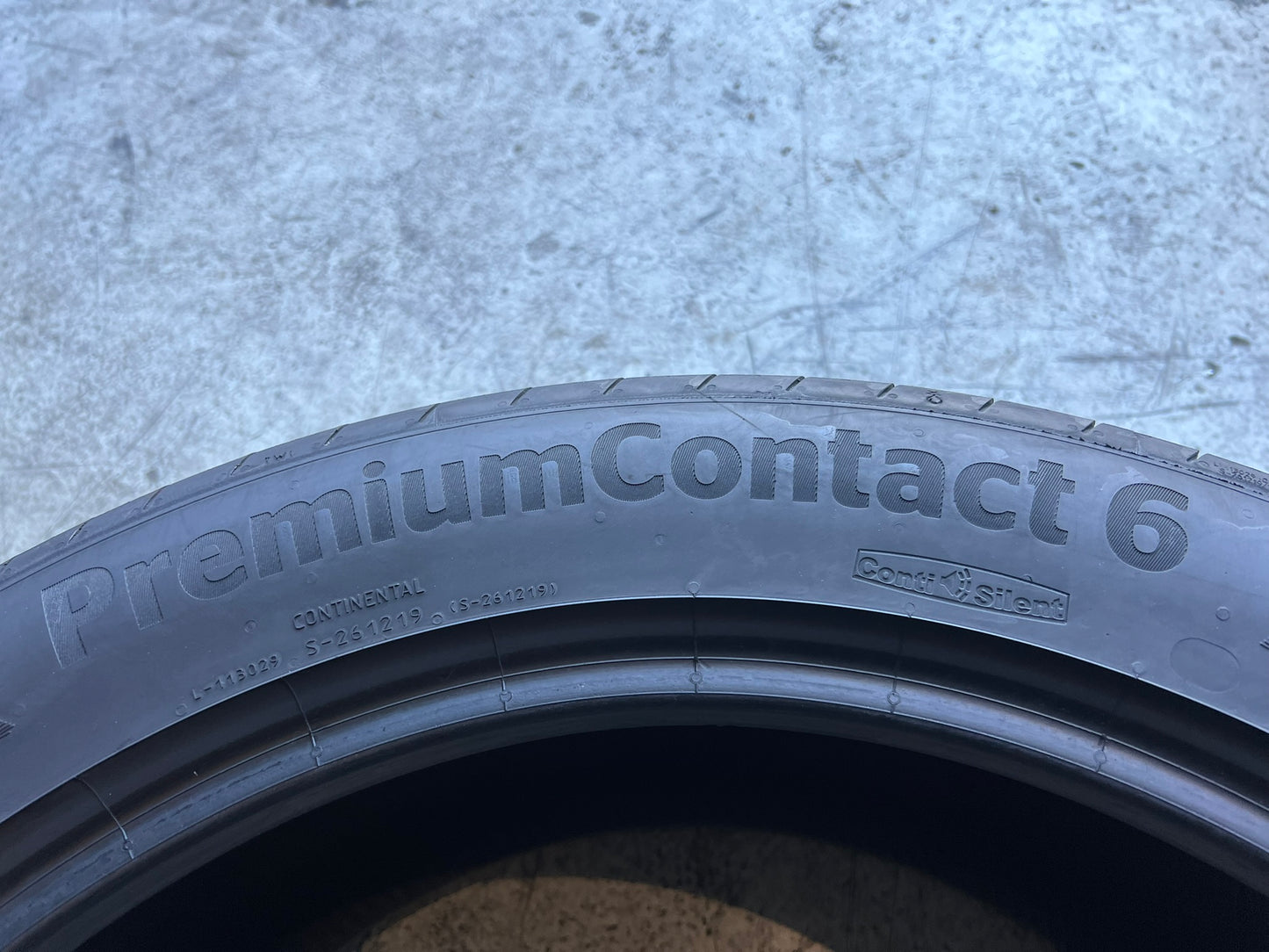 Usato: 4 Gomme 255/45R20 105H XL Continental estive 80% residui