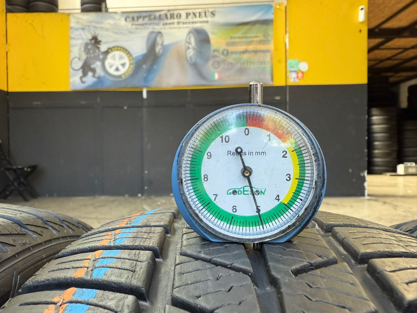 Usato: 4 Gomme 185/55R15 82T Barum Invernali 75% residui