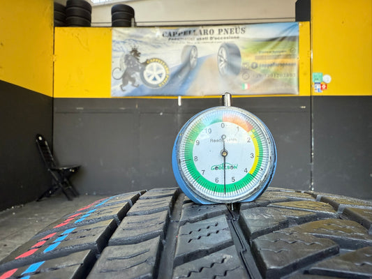 Usato: 4 Gomme 225/55R18 102H XL Kumho Invernali 80% residui