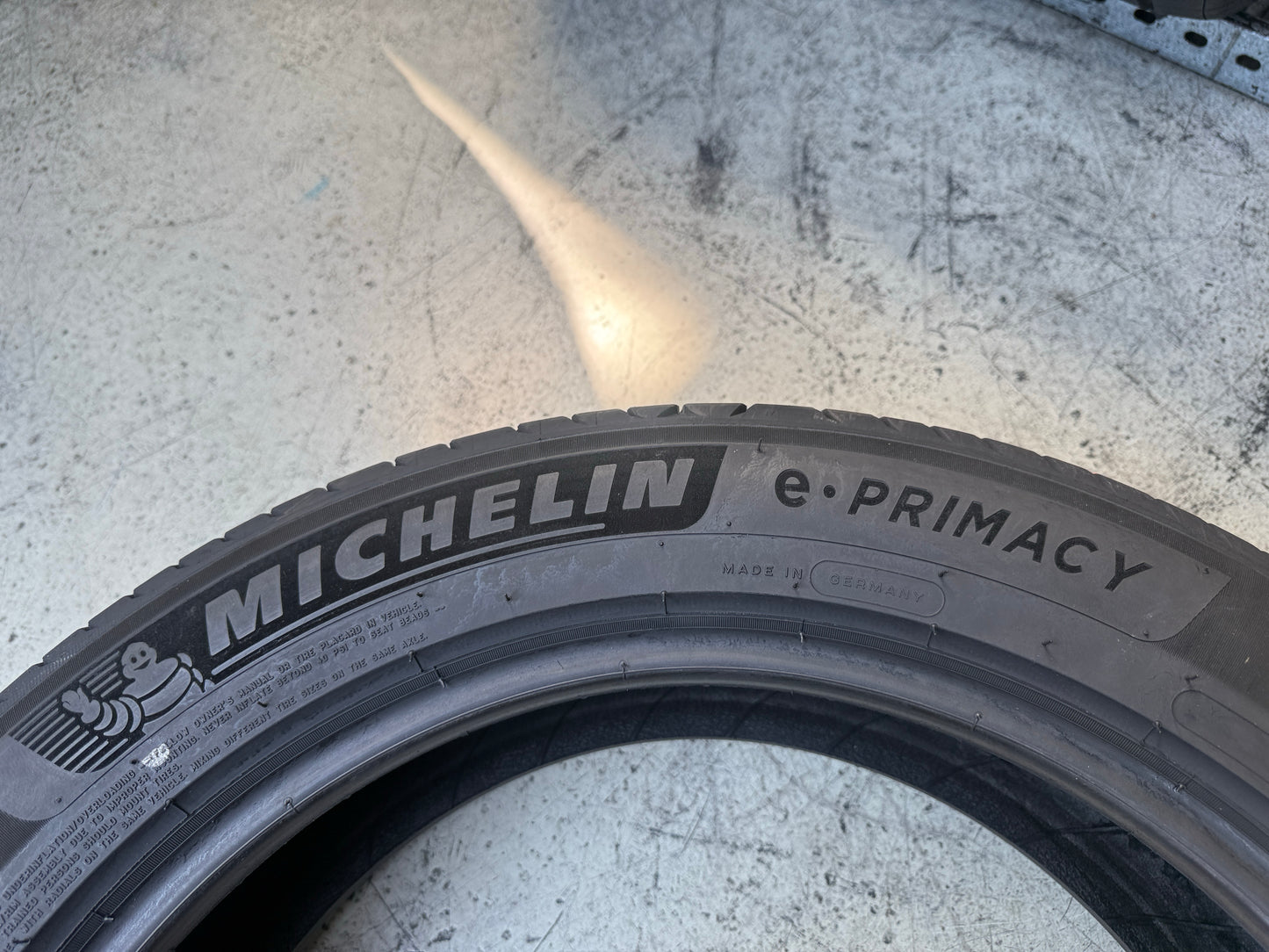Usato: 4 Pneumatici Michelin e.Primacy 195/60R18 96H XL S1 Estivi 80/90% Residui