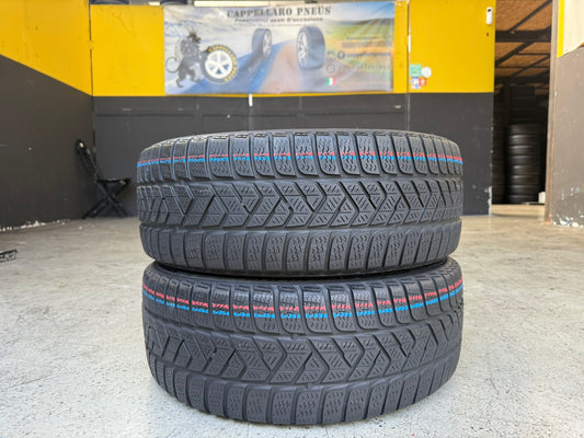 Usato: 2 Gomme 205/40R18 86V XL Pirelli Invernali 75% residui