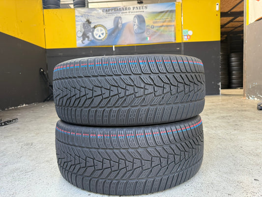 Usato: 2 Gomme 255/45R20 105V XL Hankook Invernali 85% residui