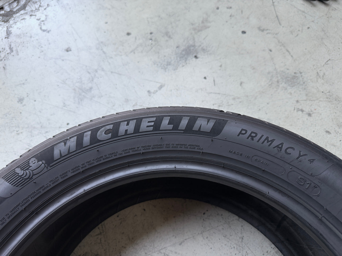 Usato: 4 Pneumatici Michelin Primacy 4 235/50R19 103V XL Estive 85% Residui