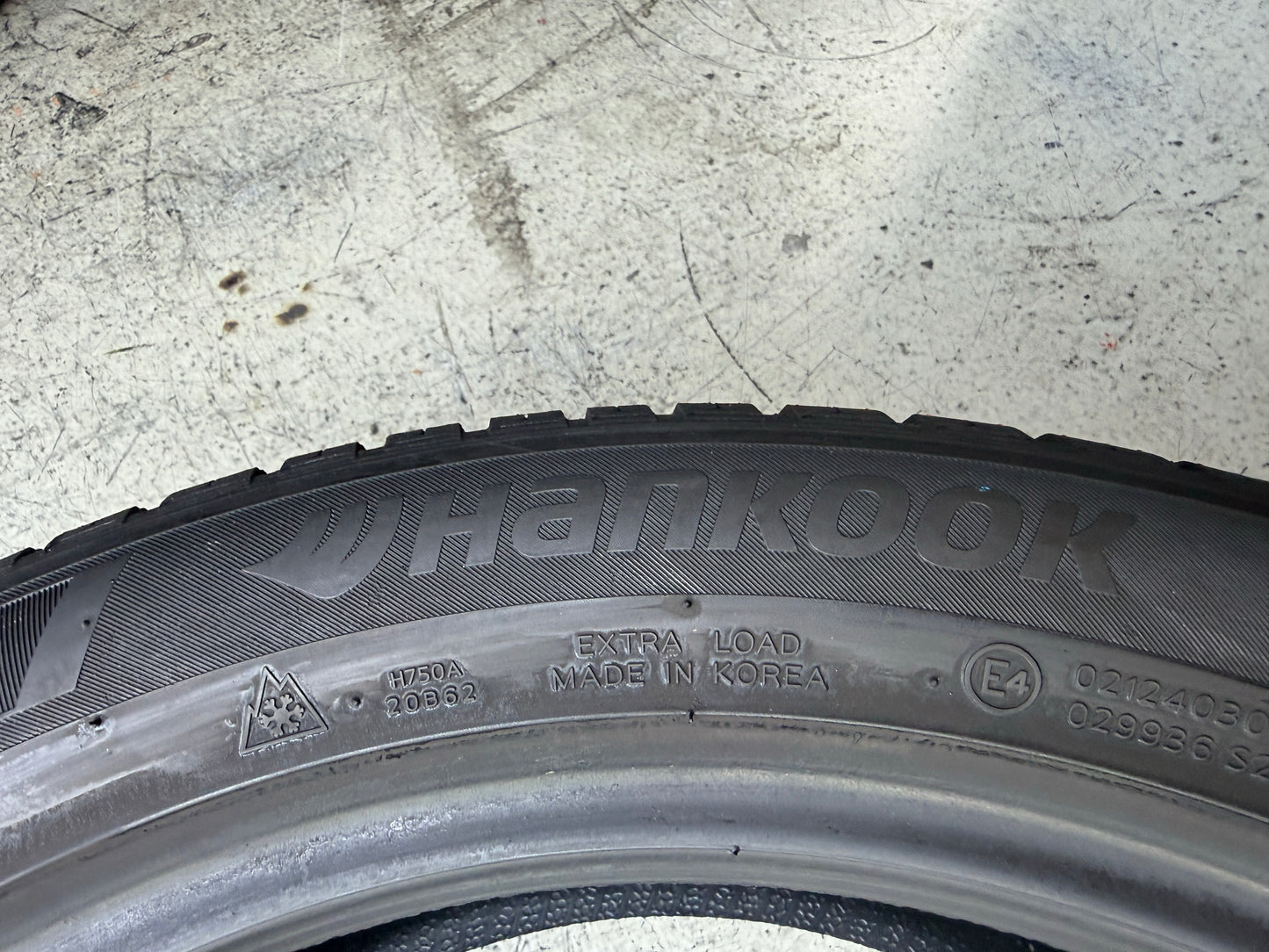 Usato: 4 Pneumatici Goodyear Vector 4Seasons Gen-3 + Hankook Kinergy 4S² H750 235/50R19 XL 4 Stagioni 80-85% Residui