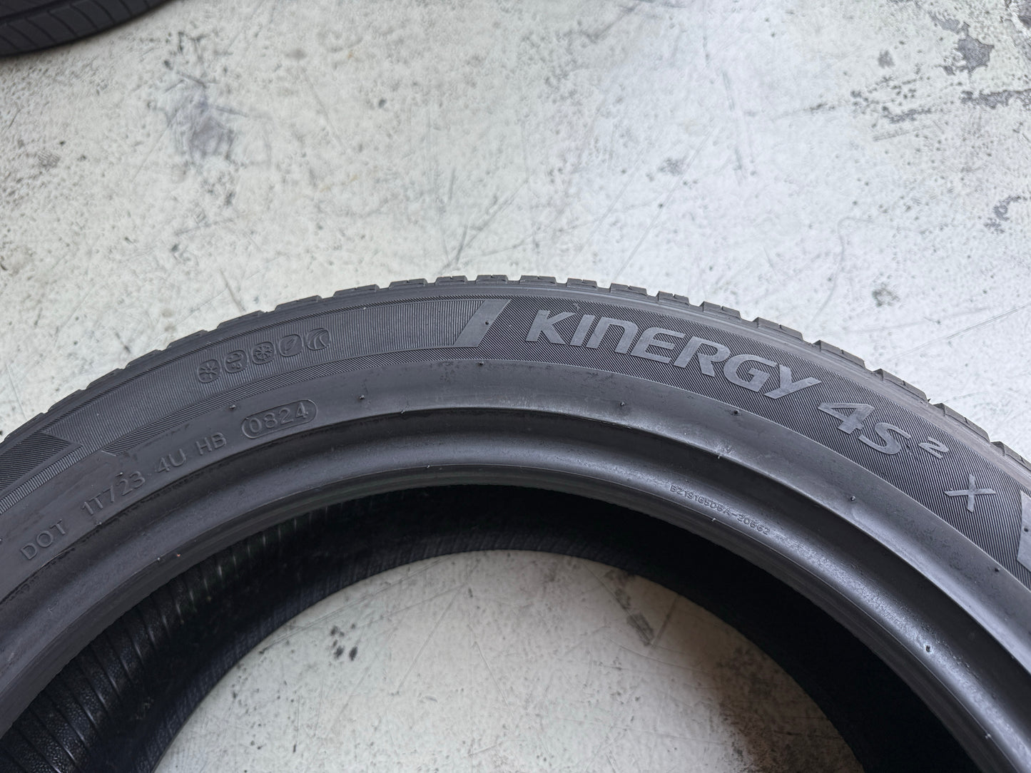 Usato: 4 Pneumatici Goodyear Vector 4Seasons Gen-3 + Hankook Kinergy 4S² H750 235/50R19 XL 4 Stagioni 80-85% Residui