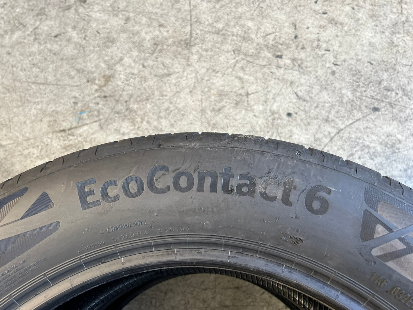 Usato: 2 Gomme 225/60R18 104V XL Continental estive 85% residui