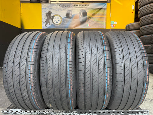 Usato: 4 Pneumatici Michelin Primacy 4 215/50R18 92W AO Estivi 85/90% Residui