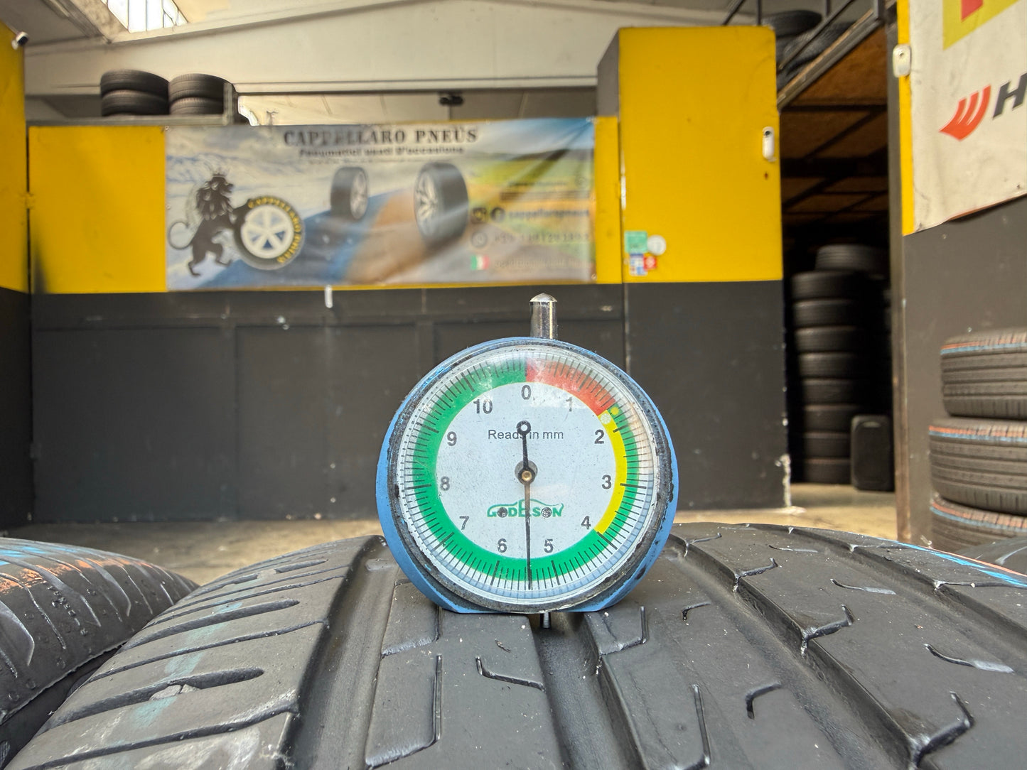 Usato: 4 Pneumatici Continental EcoContact 6 235/55R18 100W MO EVc Estive 85% Residui