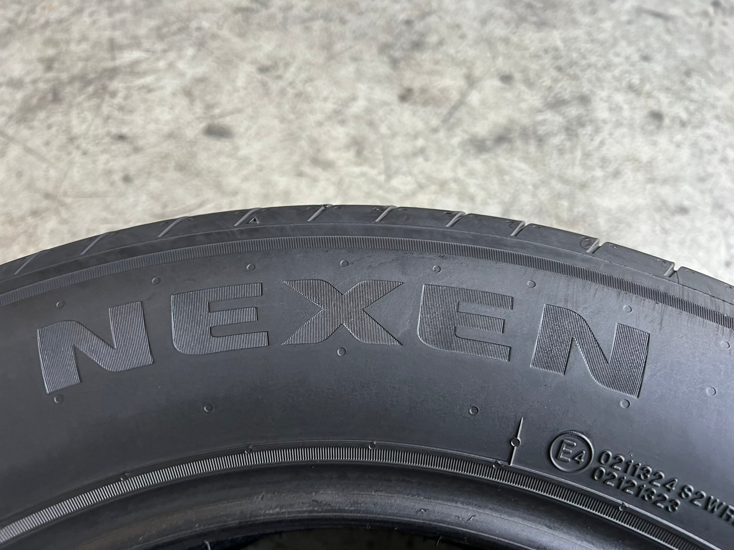 Usato: 2 Gomme 205/60R16 92H Nexen estive 80% residui